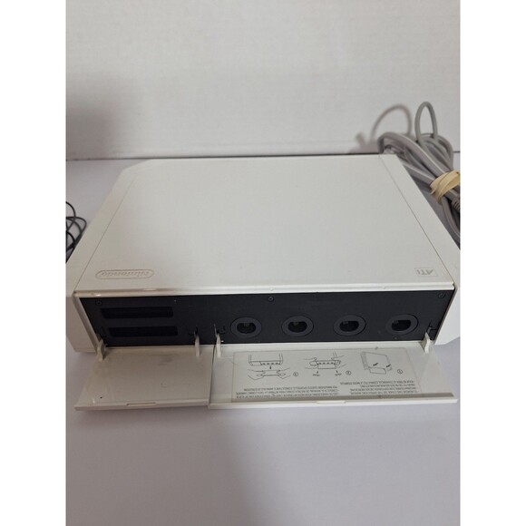 Nintendo WII Console w/ Cables, Sensor, Controller TESTED AND WORKS White - Picture 8 of 14